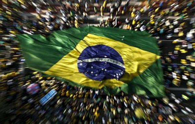 É ‘vital’ conter a dívida brasileira, diz FMI É ‘vital’ conter a dívida brasileira, diz FMI