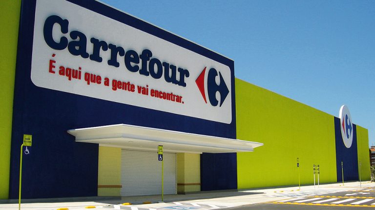 Carrefour: morte brutal de um homem negro por seguranças do supermercado levou governo gaúcho a antecipar lançamento de delegacia especial