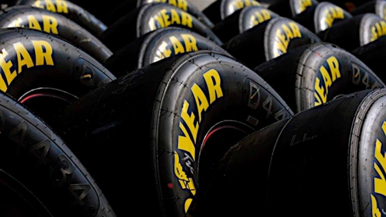 Funcionários da Goodyear na Venezuela serão pagos com pneus