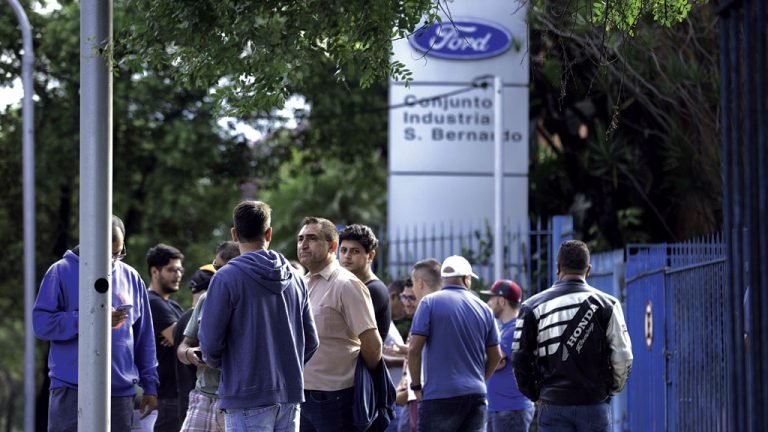 Governo cobra da Ford solução para fábrica no ABC Governo cobra da Ford solução para fábrica no ABC