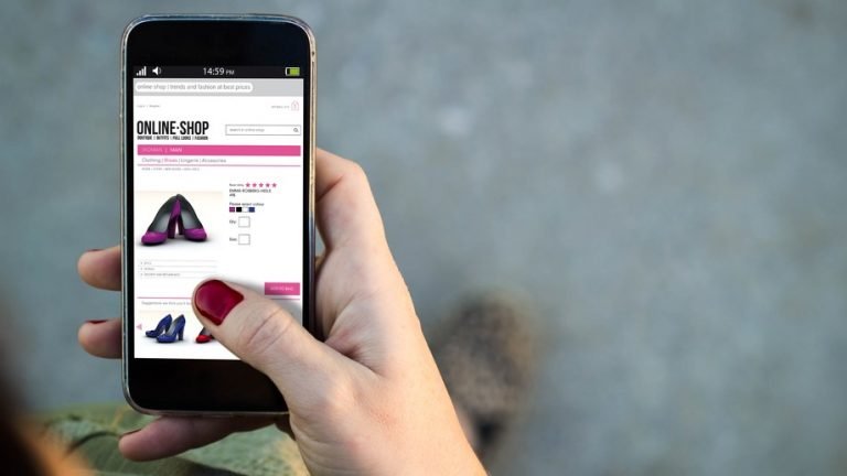 Compra e venda pela internet cai na mira da reforma tributária Compra e venda pela internet cai na mira da reforma tributária