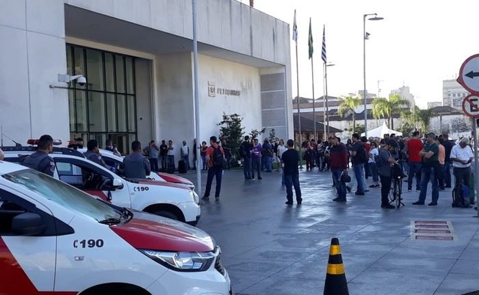 Greve contra a reforma atinge principais cidades do interior e litoral de SP Greve contra a reforma atinge principais cidades do interior e litoral de SP