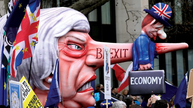 Economia em perigo: Johnson terá que evitar que a economia britânica afunde mais enquanto tenta aprovar seu novo plano para o Brexit
