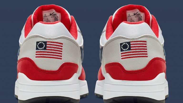 Nike cancela lançamento de tênis com estampa de bandeira polêmica Nike cancela lançamento de tênis com estampa de bandeira polêmica