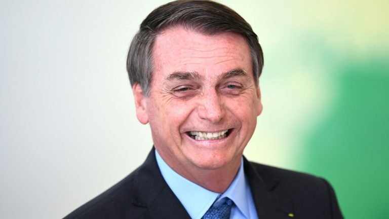 Manobra para ampliar o teto bate no teto Manobra para ampliar o teto bate no teto