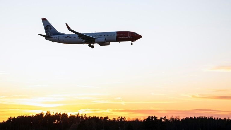 Norwegian Air Shuttle anuncia falência de suas filiais Norwegian Air Shuttle anuncia falência de suas filiais