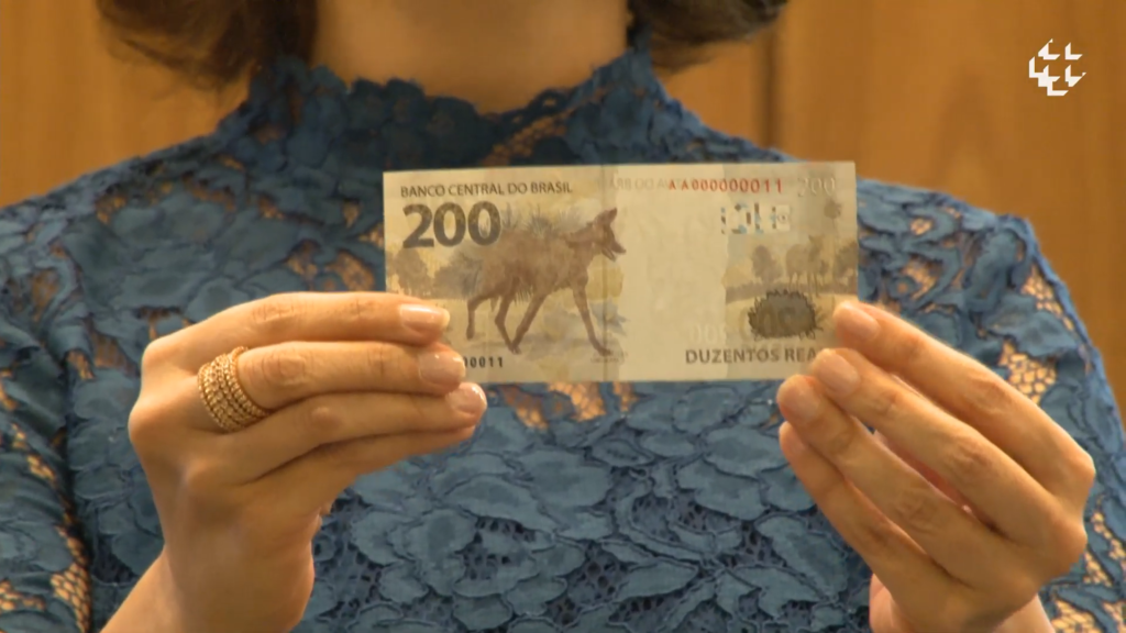 A nova cédula de R$ 200 estampa o Lobo-Guará