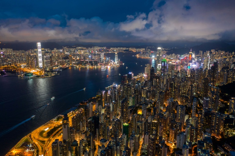 Corredor aéreo entre Hong Kong e Singapura fecha antes de inaugurar