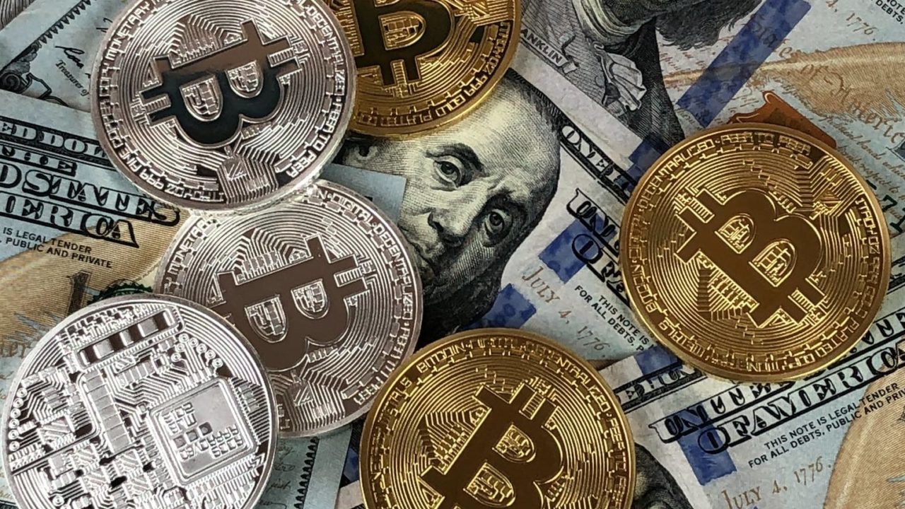 hogyan lehet igazán keresni a bitcoin 2022 ban