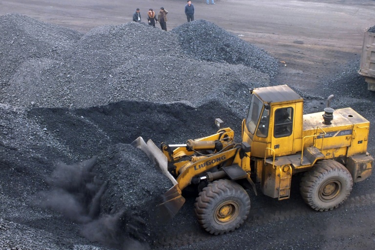 China leva termelétricas a carvão para as Novas Rotas da Seda - ISTOÉ  DINHEIRO