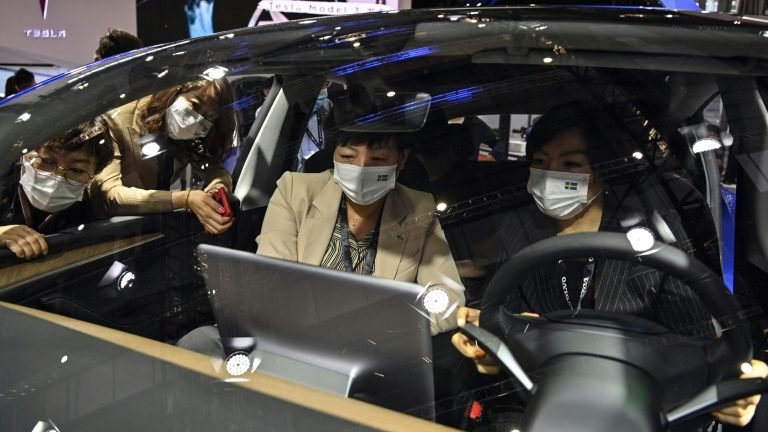 Estudo aponta que construção de carros elétricos será mais barata do que a de ‘térmicos’ em 2027 Estudo aponta que construção de carros elétricos será mais barata do que a de ‘térmicos’ em 2027
