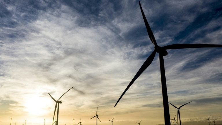 Chile lança fórum sobre energia limpa em pleno debate sobre exploração de matérias-primas Chile lança fórum sobre energia limpa em pleno debate sobre exploração de matérias-primas