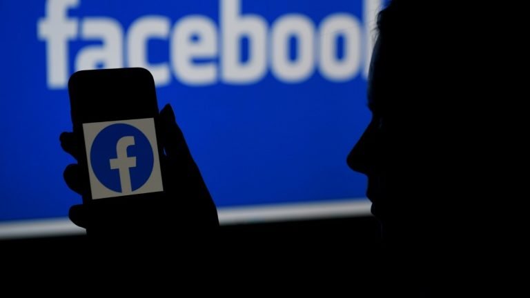 Facebook apresenta método para ajudar a detectar imagens manipuladas Facebook apresenta método para ajudar a detectar imagens manipuladas