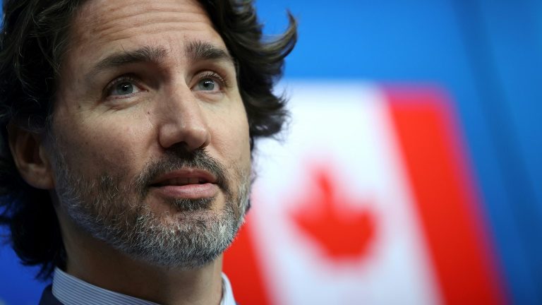 Governo de Justin Trudeau sobrevive a voto de desconfiança no Canadá