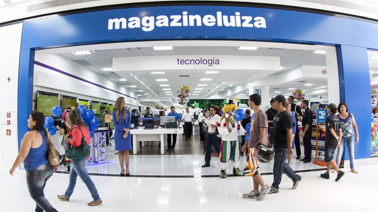 Crédito: Reprodução/LinkedIn Magazine Luiza Crédito: Reprodução/LinkedIn Magazine Luiza