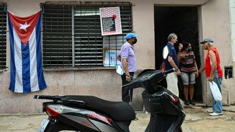 Opas denuncia ‘aumentos dramáticos’ de casos de covid-19 em Cuba Opas denuncia ‘aumentos dramáticos’ de casos de covid-19 em Cuba
