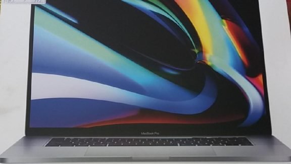Leilão da Receita Federal tem iPhone, Macbook e Apple Watch Leilão da Receita Federal tem iPhone, Macbook e Apple Watch