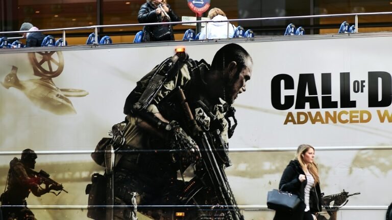 Diretor da Activision Blizzard deixa a empresa após polêmica por sexismo Diretor da Activision Blizzard deixa a empresa após polêmica por sexismo