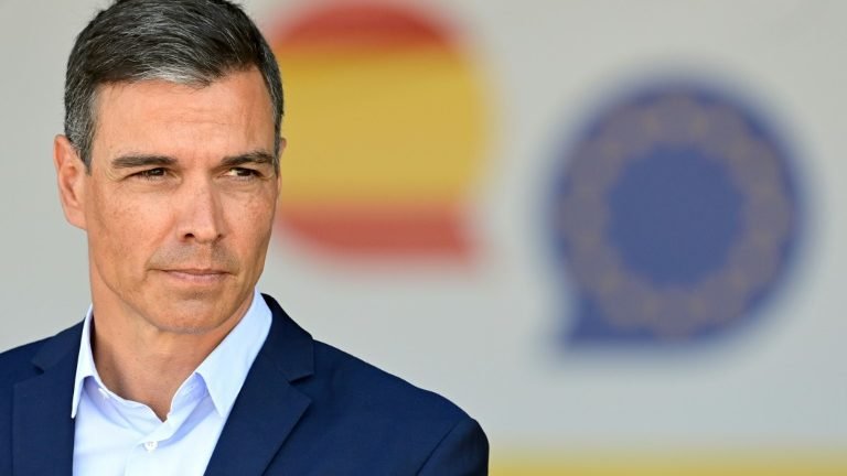 Espanha irá doar 30 milhões de vacinas contra Covid para países em desenvolvimento Espanha irá doar 30 milhões de vacinas contra Covid para países em desenvolvimento