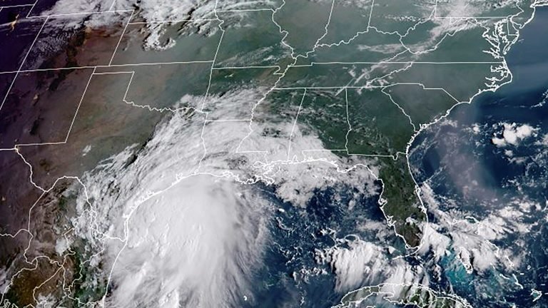 Tempestade tropical Nicholas ameaça litoral do Texas Tempestade tropical Nicholas ameaça litoral do Texas