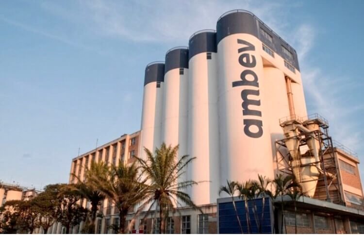 Ambev vai aumentar preço da cerveja em outubro