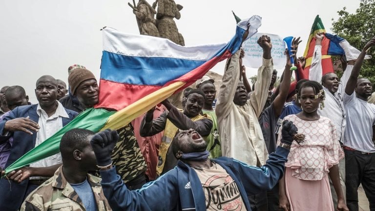 Delegação da ONU chega ao Mali para pressionar a junta militar Delegação da ONU chega ao Mali para pressionar a junta militar