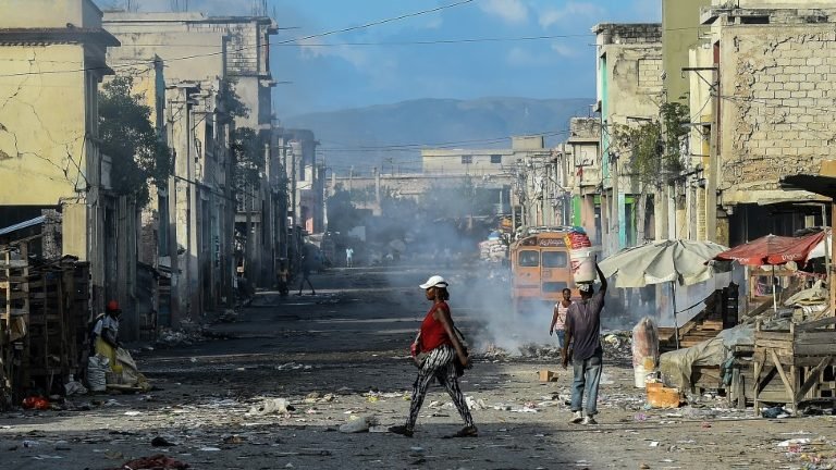 Quinze missionários dos EUA sequestrados no Haiti Quinze missionários dos EUA sequestrados no Haiti