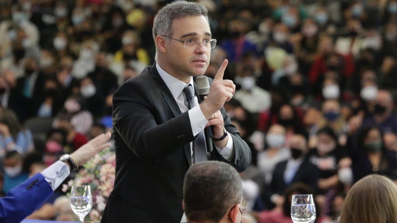 Crdito: Reproduo/Twitter/AmendoncaAGU