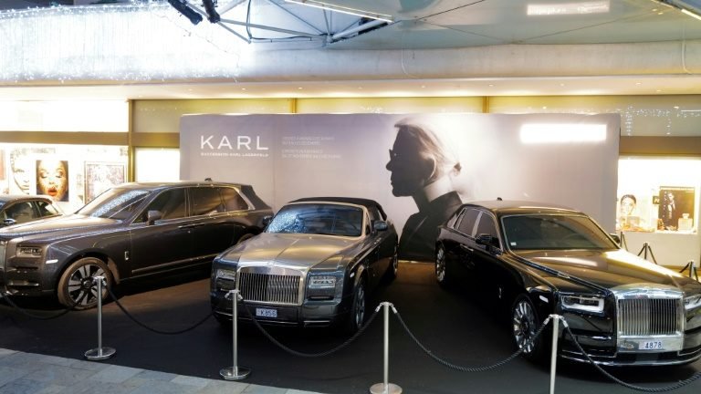 Parte da herança de Karl Lagerfeld é leiloada por quase 77 milhões de reais Parte da herança de Karl Lagerfeld é leiloada por quase 77 milhões de reais