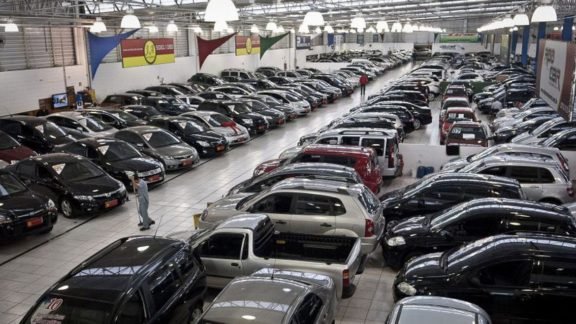 Carros 0 km: 3 tipos de desconto que podem ajudar na hora da compra Carros 0 km: 3 tipos de desconto que podem ajudar na hora da compra