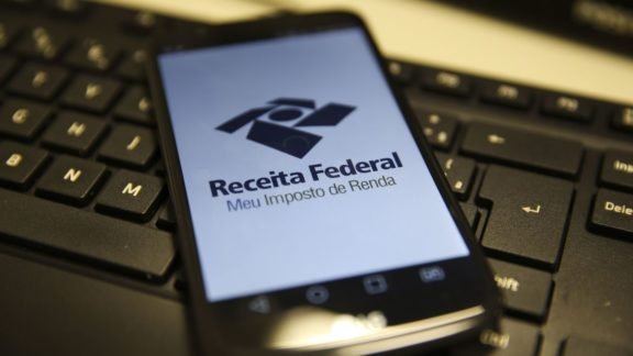 Receita abre consulta a lote residual de restituições do IR Receita abre consulta a lote residual de restituições do IR