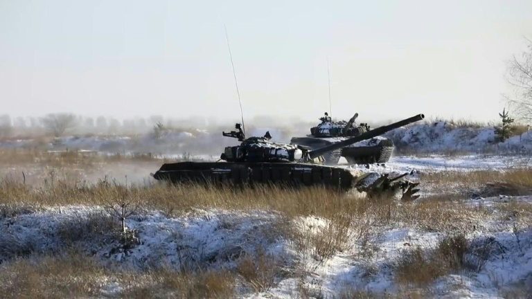 Blinken: ‘Rússia poderá enviar mais tropas para Ucrânia’  - AFP