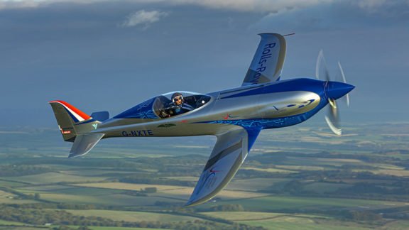Avião da Rolls-Royce é aeronave elétrica mais rápida do mundo; confira vídeo Avião da Rolls-Royce é aeronave elétrica mais rápida do mundo; confira vídeo