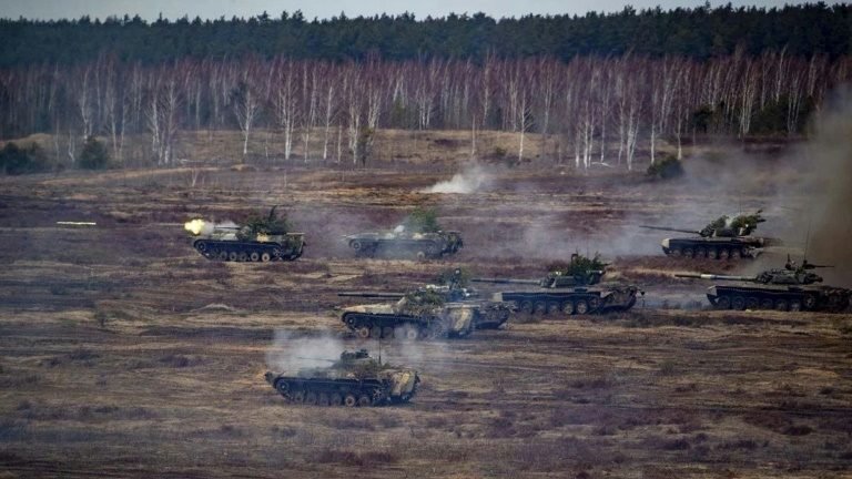 Putin anuncia que colocará em alerta 'força de dissuasão' russa Putin anuncia que colocará em alerta 'força de dissuasão' russa