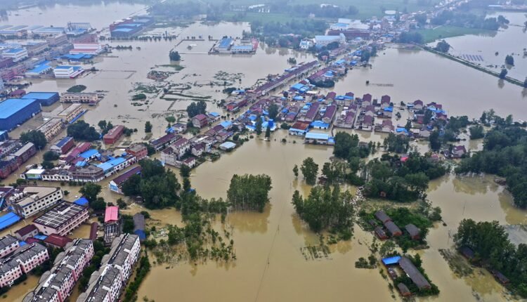 Cientistas ligam confinamentos no início da pandemia a recorde de precipitação na China