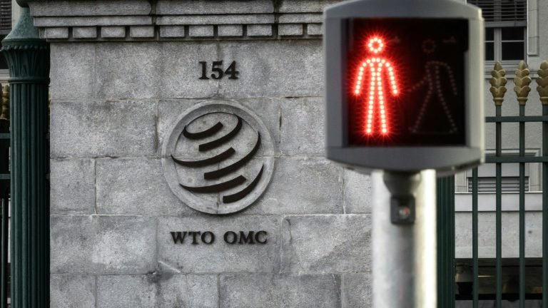 China rebate críticas dos EUA ao papel na OMC China rebate críticas dos EUA ao papel na OMC