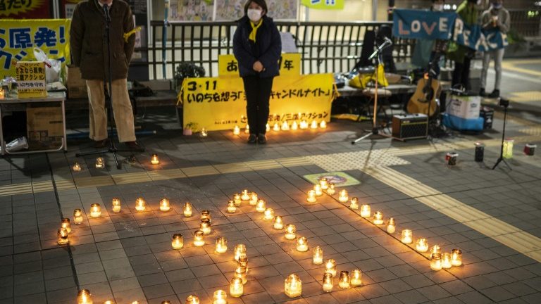 Japão relembra, sem alarde, 11 anos do tsunami e de Fukushima