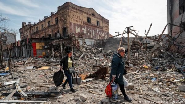 Ucr&acirc;nia alerta para poss&iacute;vel uso de arma qu&iacute;mica pela R&uacute;ssia