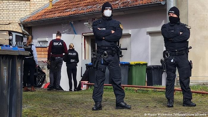 Alemanha registra 55 mil crimes de motivação política em 2021 Alemanha registra 55 mil crimes de motivação política em 2021