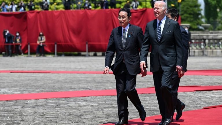 Biden promete defesa militar de Taiwan em caso de invas&atilde;o da China