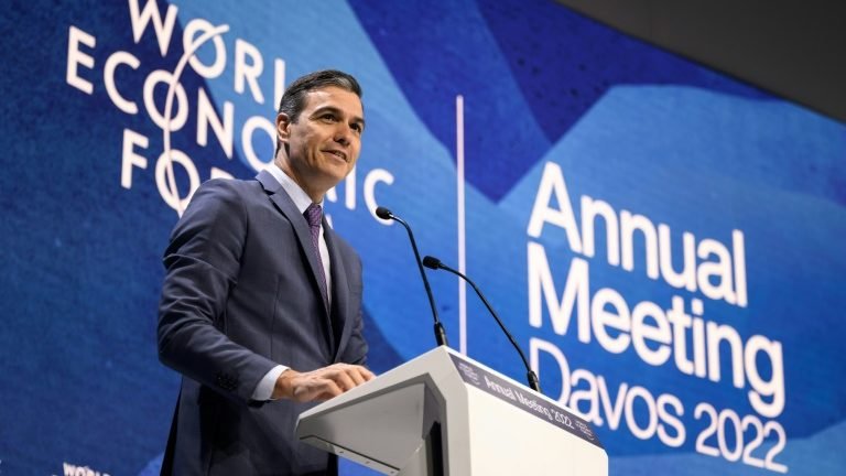 Espanha investirá € 12 bilhões no setor de semicondutores Espanha investirá € 12 bilhões no setor de semicondutores