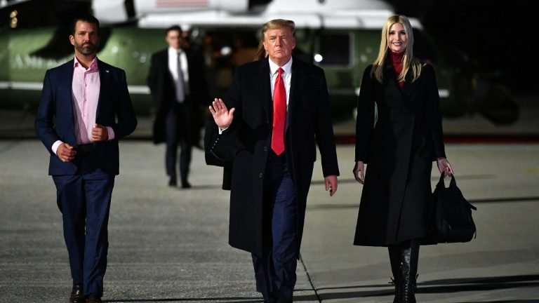 Família Trump deverá depor a partir 15 de julho em NY por fraude fiscal Família Trump deverá depor a partir 15 de julho em NY por fraude fiscal