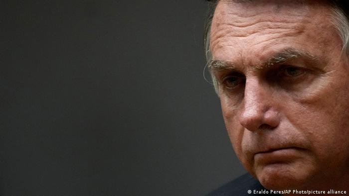 Acusado de assédio sexual, presidente da Caixa renuncia Acusado de assédio sexual, presidente da Caixa renuncia