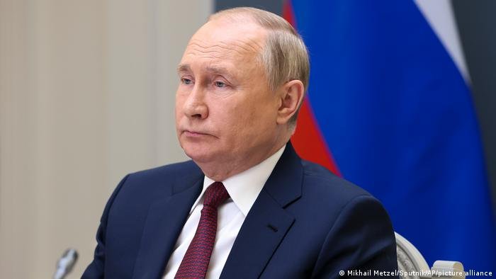Putin critica "ambições imperialistas" da Otan Putin critica "ambições imperialistas" da Otan