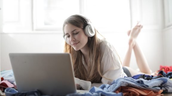 Conheça 10 sites para baixar músicas grátis e legalmente Conheça 10 sites para baixar músicas grátis e legalmente