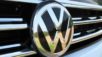 Baterias para veículos elétricos são desafio maior que proibição de motores a combustão, diz Volkswagen