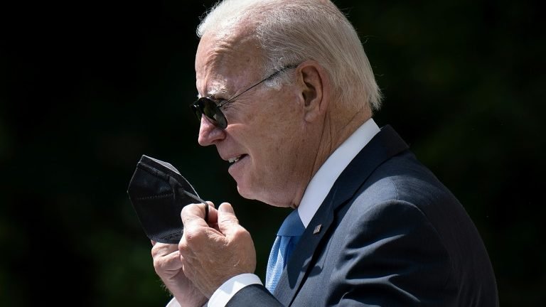 Biden testa negativo para covid-19 Biden testa negativo para covid-19