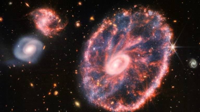 Telescópio revela nova imagem da galáxia Roda de Carro Telescópio revela nova imagem da galáxia Roda de Carro