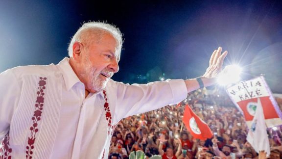 Lula falta a evento com empresários do varejo por indisposição estomacal