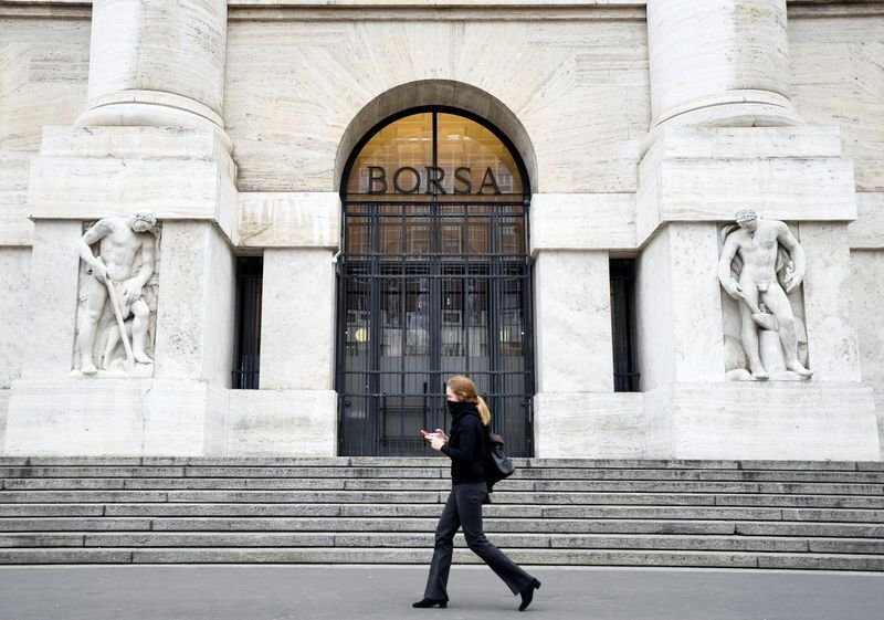BOLSA EUROPA- Ações recuam de máximas; Prosus atinge mínima em 1 ano BOLSA EUROPA- Ações recuam de máximas; Prosus atinge mínima em 1 ano